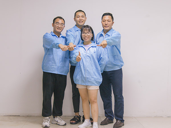 工程研发团队    